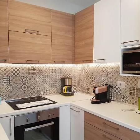 Tamaris Homes * 마스티차리